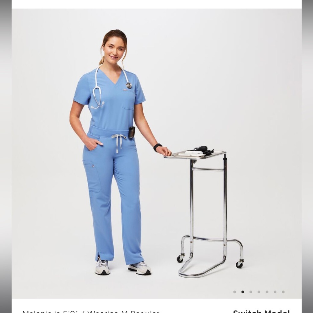 Ceil Blue Figs scrub set